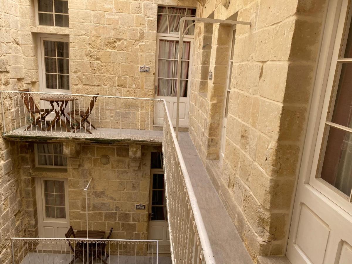 Valletta Merisi Suites מראה חיצוני תמונה